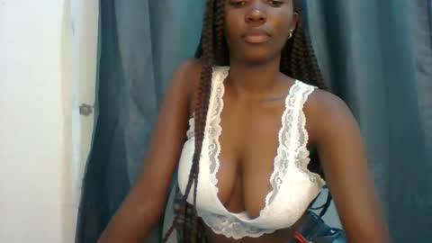 sweet_denzel online show from April 18, 5:39 pm