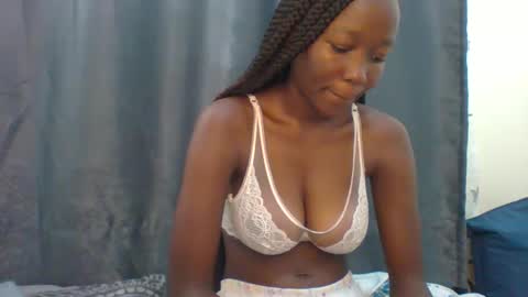 sweet_denzel online show from April 20, 11:02 am