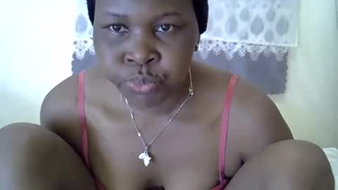 Snapshot of sweet_dori33 chatting on May 15, 2:57 pm sweet_dori33 online show from May 15, 2:57 pm