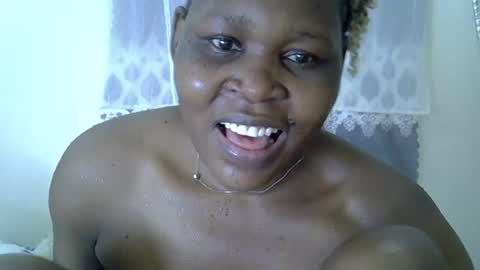 Snapshot of sweet_dori33 chatting on July 4, 3:56 am sweet_dori33 online show from July 4, 3:56 am