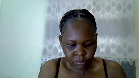 Snapshot of sweet_dori33 chatting on July 17, 10:33 am sweet_dori33 online show from July 17, 10:33 am