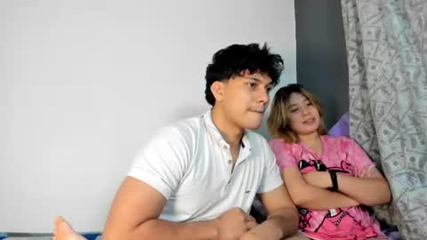 Snapshot of sweet_dream_10 chatting on July 27, 7:10 pm sweet_dream_10 online show from July 27, 7:10 pm