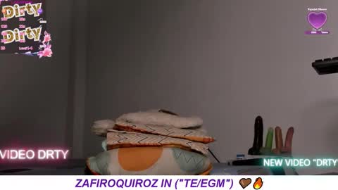 Snapshot of sweet_dty chatting on February 13, 11:23 pm ZAFIRO QUIROZ online show from February 13, 11:23 pm