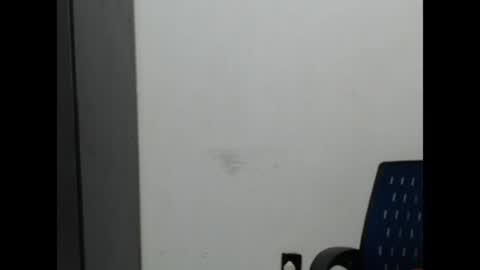 Snapshot of sweet_ebonycum chatting on May 16, 11:42 am sweet_ebonycum online show from May 16, 11:42 am