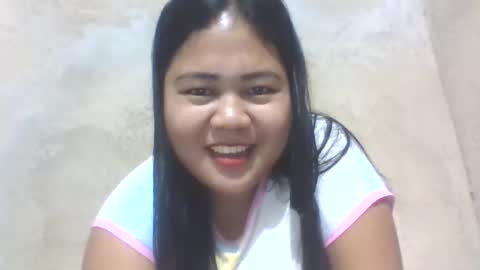 Snapshot of sweet_eddine chatting on October 7, 10:45 am sweet_eddine online show from October 7, 10:45 am