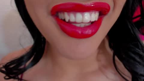 Snapshot of sweet_eliizabeth chatting on May 16, 1:32 pm sweet_eliizabeth online show from May 16, 1:32 pm