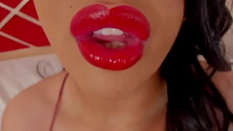 Snapshot of sweet_eliizabeth chatting on July 20, 1:02 pm sweet_eliizabeth online show from July 20, 1:02 pm