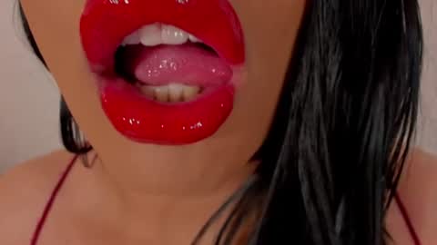 Snapshot of sweet_eliizabeth chatting on July 24, 2:42 am sweet_eliizabeth online show from July 24, 2:42 am