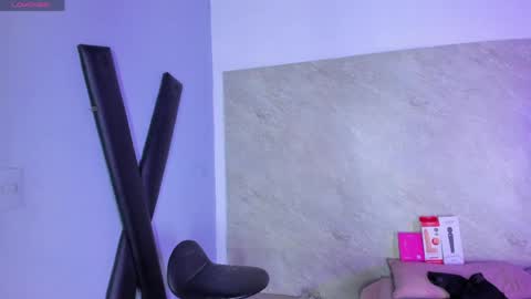 Snapshot of sweet_estefa_ chatting on May 17, 12:12 pm sweet_estefa_ online show from May 17, 12:12 pm