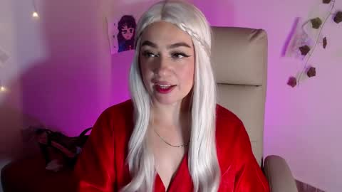 Snapshot of sweet_feeling30 chatting on April 8, 10:54 pm carolina online show from April 8, 10:54 pm