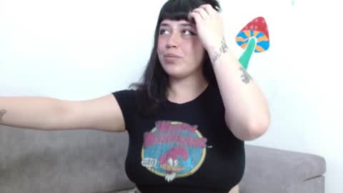 Snapshot of sweet_ferr chatting on July 22, 7:49 pm sweet_ferr online show from July 22, 7:49 pm