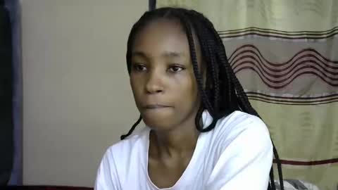 Snapshot of sweet_freaky chatting on May 17, 1:51 pm sweet_freaky online show from May 17, 1:51 pm