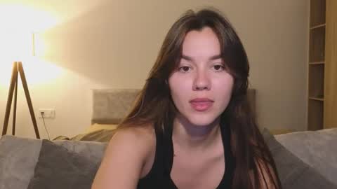 Snapshot of sweet_haeven chatting on October 10, 7:35 pm Im Mia.LOVELY PATTERNS 100  120  160  200 my toy buzzes from 2 tip online show from October 10, 7:35 pm