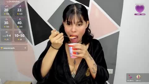 Snapshot of sweet_hann chatting on October 5, 6:34 am Hanna online show from October 5, 6:34 am