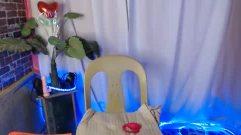 hanna mae online show from February 6, 12:04 am