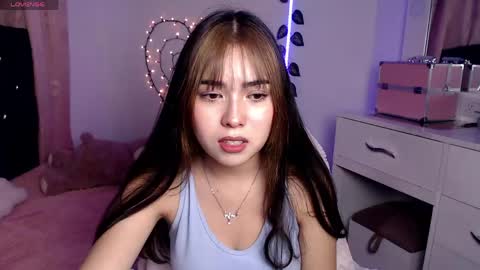 Hannah online show from May 1, 2:49 am