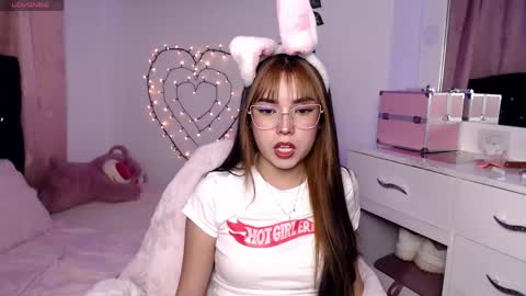 Snapshot of sweet_hannaah chatting on June 3, 2:36 am Hannah online show from June 3, 2:36 am
