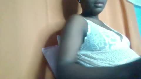 Snapshot of sweet_jamiie chatting on October 21, 2:34 am jay online show from October 21, 2:34 am