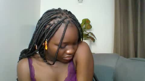 Snapshot of sweet_jenica chatting on May 16, 7:38 am ESTHER NEEMA online show from May 16, 7:38 am