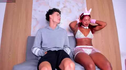 Snapshot of sweet_juices7 chatting on November 28, 2:36 am sweet_juices7 online show from November 28, 2:36 am