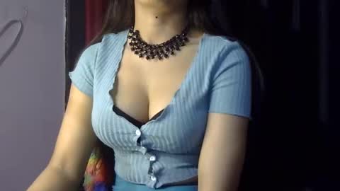 sweet_kanchi online show from December 2, 9:39 pm