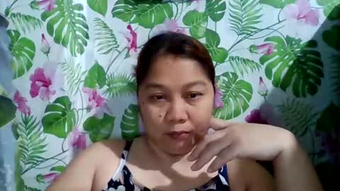 Snapshot of sweet_kayley chatting on January 16, 8:22 am sweet_kayley online show from January 16, 8:22 am