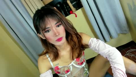 Snapshot of sweet_kyliexx chatting on July 1, 1:18 am sweet_kyliexx online show from July 1, 1:18 am