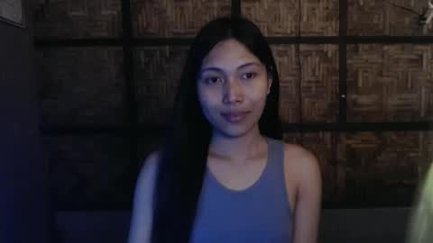 Snapshot of sweet_lady14 chatting on March 20, 4:45 pm sweet_lady14 online show from March 20, 4:45 pm