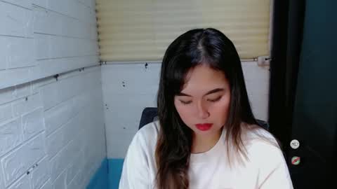 LAIKA online show from January 15, 2:49 am