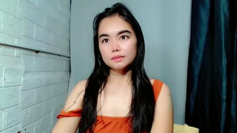 Snapshot of sweet_laika chatting on May 31, 2:24 pm LAIKA online show from May 31, 2:24 pm