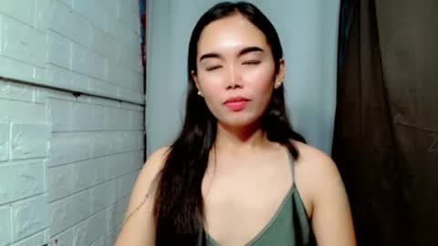 LAIKA online show from June 24, 1:04 am