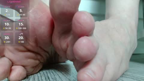 sweet_lilbunny online show from July 24, 5:33 pm
