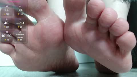 sweet_lilbunny online show from July 28, 5:12 pm
