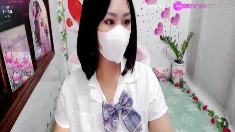 Snapshot of sweet_lily0 chatting on October 5, 8:07 pm Lily online show from October 5, 8:07 pm