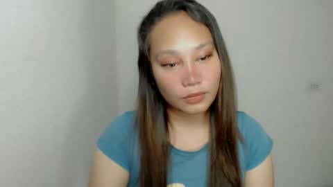 Snapshot of sweet_lover5 chatting on March 3, 7:20 pm SWEET LOVE online show from March 3, 7:20 pm