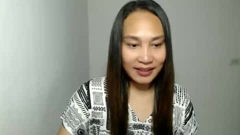 SWEET LOVE online show from May 22, 8:10 am