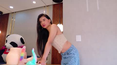 sweet_mafee online show from March 9, 1:15 pm