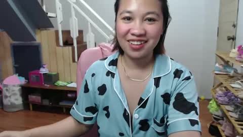 Snapshot of sweet_marie07 chatting on February 7, 5:31 am cheeky Bum07 online show from February 7, 5:31 am