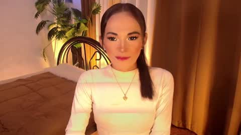 Snapshot of sweet_marry143 chatting on July 7, 12:46 am marry online show from July 7, 12:46 am