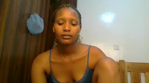 Linda online show from March 27, 5:23 pm