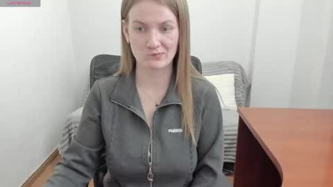 Mila online show from May 3, 6:03 pm