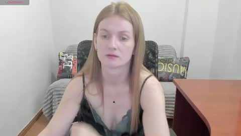 Mila online show from June 16, 4:09 pm