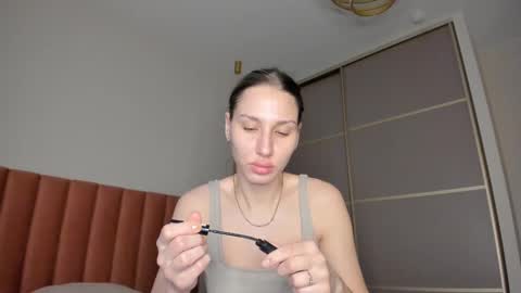 Snapshot of sweet_miss381 chatting on March 5, 12:27 am Sofi online show from March 5, 12:27 am