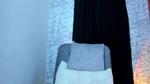 Snapshot of sweet_moniicaa chatting on July 28, 3:13 am Monica online show from July 28, 3:13 am