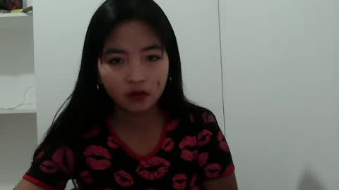 Snapshot of sweet_morenaph chatting on June 22, 2:14 pm sweet_morenaph online show from June 22, 2:14 pm