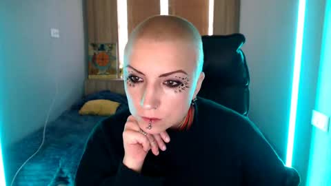 sweet_n_strong online show from April 28, 5:34 am
