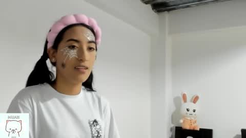 Snapshot of sweet_nhaomy chatting on October 31, 8:32 pm Nhaomy online show from October 31, 8:32 pm