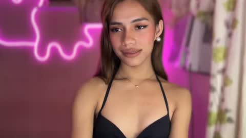 sweet_nikki03 online show from September 26, 8:57 pm