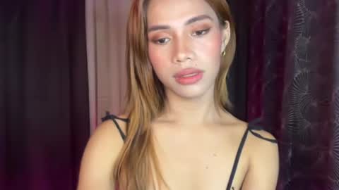 sweet_nikki03 online show from January 7, 6:43 pm
