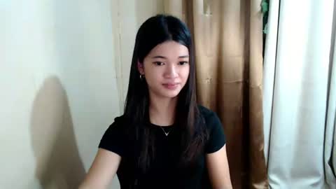 Snapshot of sweet_nylia chatting on July 20, 11:56 am sweet_nylia online show from July 20, 11:56 am
